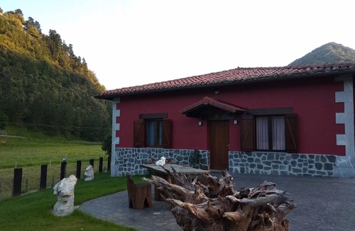 Mutriku Ski Chalet | OLATZ ESKOLA ETXEA - The heart of the GEOPARK