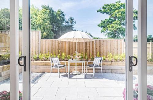 Olchard House | Olchard Lodge