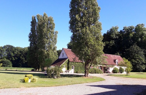 Escrignelles House | Old 16th century farmhouse completely renovated, quiet and wide open spaces