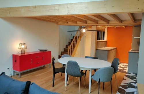 Annecy Old Town Apartment | Old Annecy - 4-star apartment - near the lake - Pâquier - Historic center