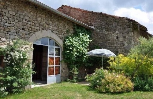 Monlet House | Old barn loft in the countryside