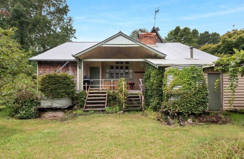 Barrengarry House | Old Barrengarry School House