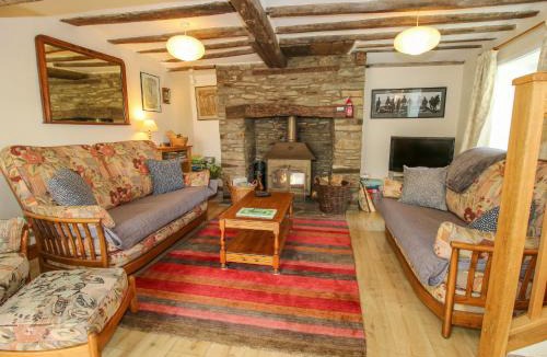 Bishops Castle House | Old Bricklayer's Arms