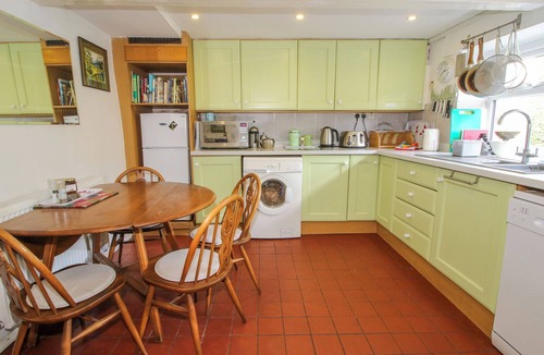 Bishops Castle Cottage | Old Bricklayer's Arms