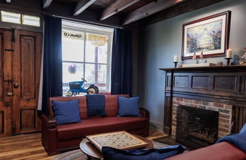 Rockbridge Baths Bed & Breakfast | Old Brownsburg Store B&B