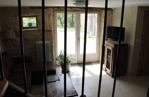 Villeneuve d'Aveyron House | Old building, with private pool in the heart of a small farmhouse Quercy.