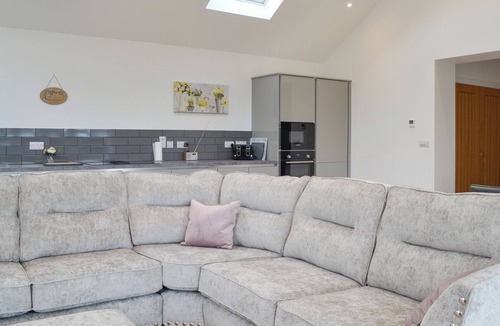 Wing Cottage | Old Byre Cottage - UK43377