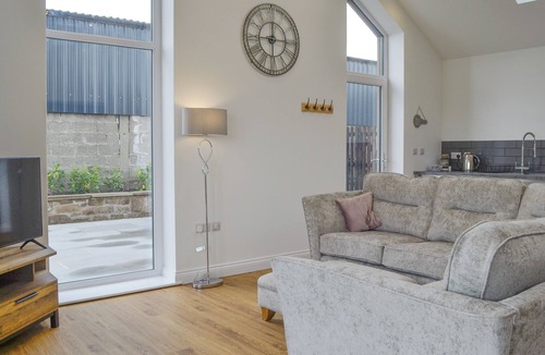 Wing Cottage | Old Byre Cottage - UK43377