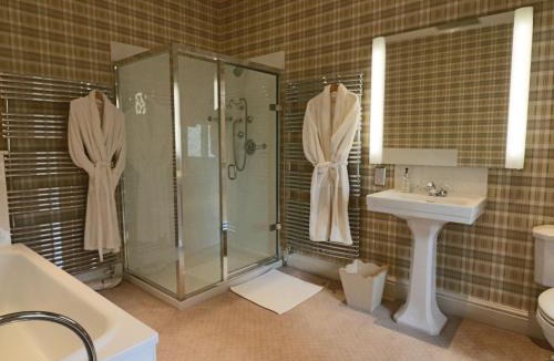 Olveston House | Old Church Farm