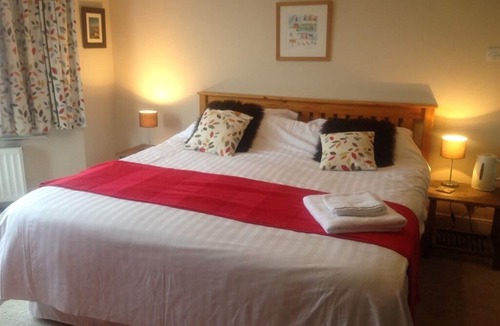 Newport Bed & Breakfast | Old Church House B&B