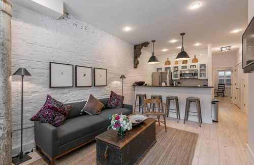 Center City Apartment | Old City Charm/In Law Suite/A+ Location