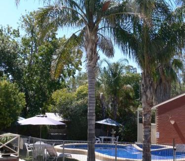 Echuca Hotel | Old Coach Motor Inn Echuca