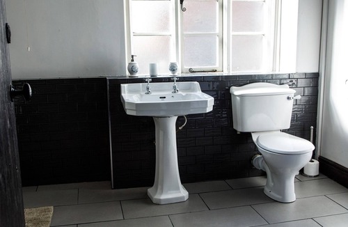 Bordesley Hotel | Old Crown Hotel