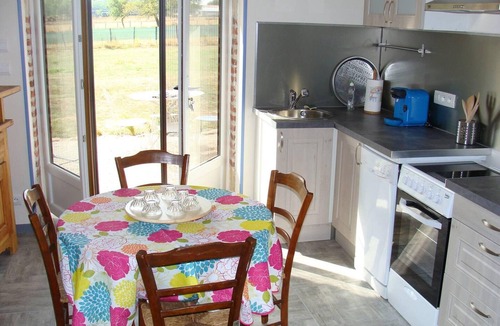 Gannay-sur-Loire Cottage | Old Dairy: Cottage with Canal Access, Garden and Terrace