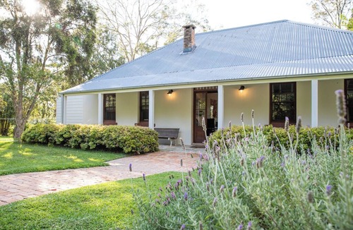 Hunter Valley House | Old Duninald - Historic Farmhouse Experience