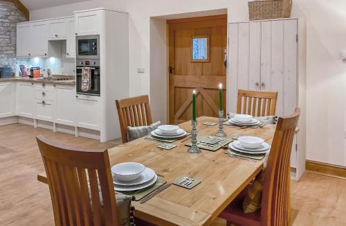 South Barrow House | Old Farm