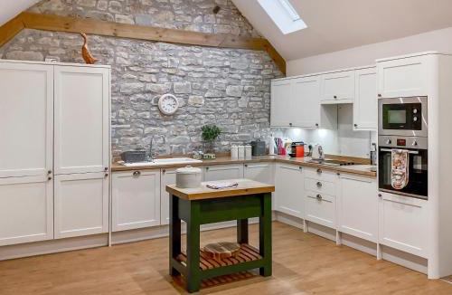 South Barrow House | Old Farm