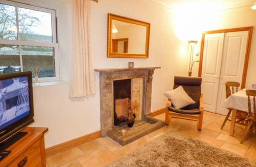 Rowsley House | Old Farm House