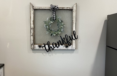 Williamstown House | Old Glory - NEWER LISTING/FULLY RENOVATED