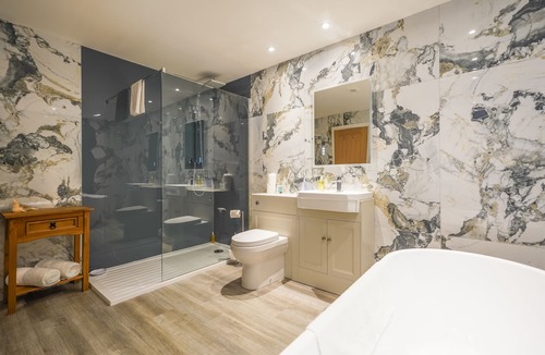 Caister-on-Sea Hotel | Old Hall Hotel