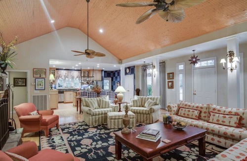 Castalian Springs House | OLD HICKORY LAKE — HOUSE ON THE WATER
