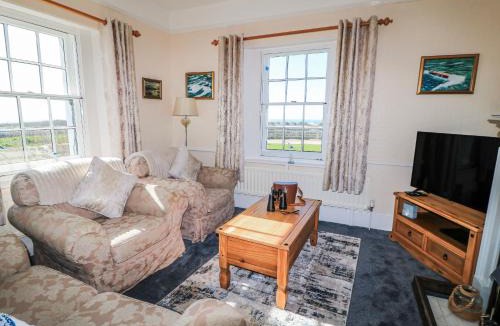 Southwell House | Old Higher Lighthouse Stopes Cottage