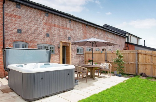 Honiton Cottage | Old Highwood - Hog End