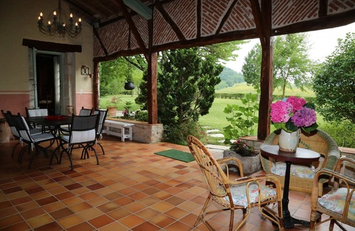 Montpezat House | Old house, charm, calm, authenticity. For eight people
