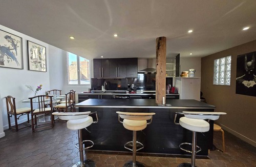 Verneuil-sur-Avre House | Old Law Courts - Garden