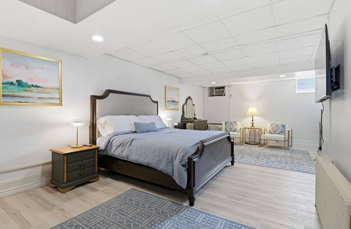 Olean Bed & Breakfast | Old Library Inn - Dickens Suite