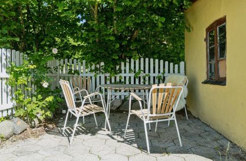 Tranekaer House | Old Local House From 1904 With Natural Garden