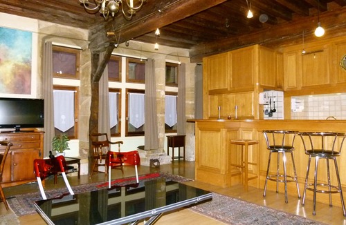 Old Lyon Apartment | Old Lyon Cour Renaissance luxury apartment