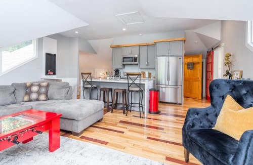 Swannanoa Apartment | Old Lytle Cove Rd - Upper Unit