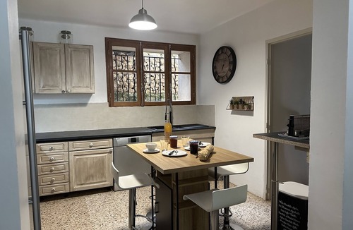 Merindol House | Old mill in the Luberon