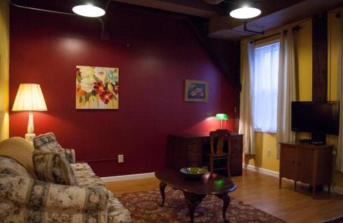 Hatfield Hotel | Old Mill Inn