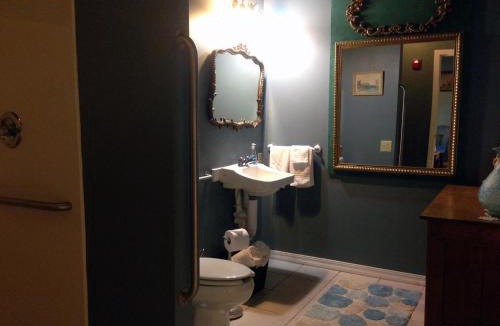 Hatfield Hotel | Old Mill Inn