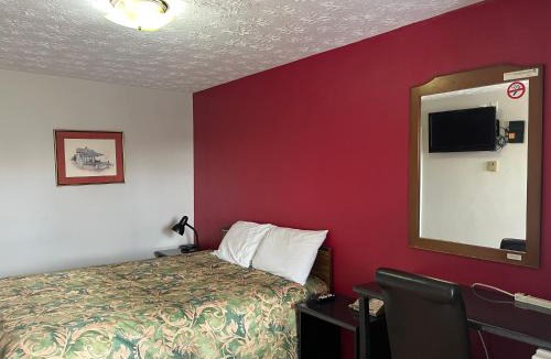 Blind River Hotel | Old Mill Motel