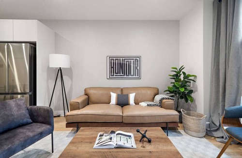 Old Montreal Apartment | Old Montreal Luxury Apartment