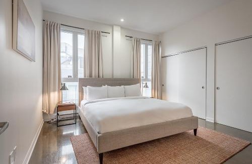 International District Apartment | Old Montreal Penthouse Iconic Location