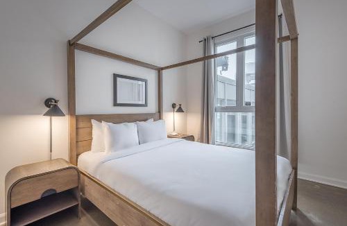 International District Apartment | Old Montreal Penthouse Iconic Location