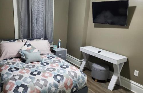 St. Louis House | Old North Shanty