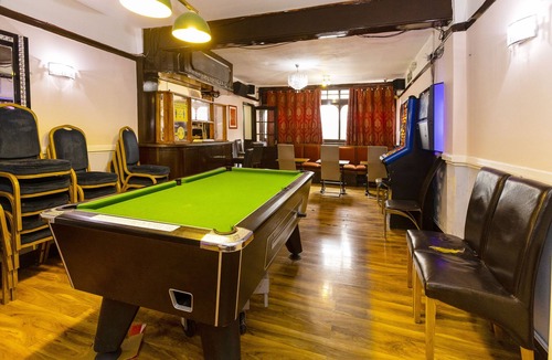 Southall Green Hotel | Old Oak Tree Inn