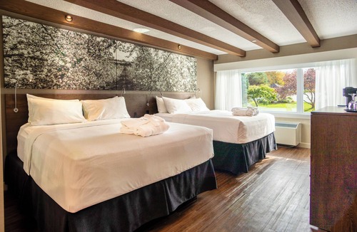 Wolfville Hotel | Old Orchard Inn