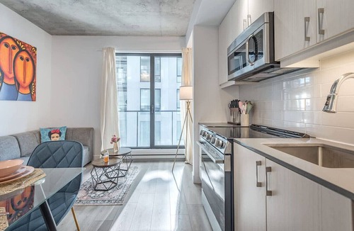 Cite Multimedia Apartment | Old Port nice view- Queen Beds
