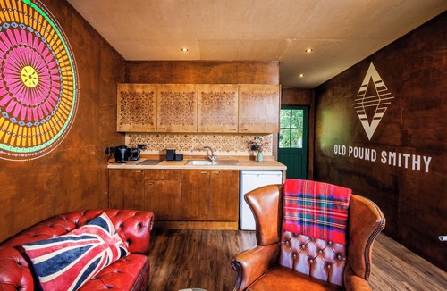 Woolsery House | Old Pound Smithy