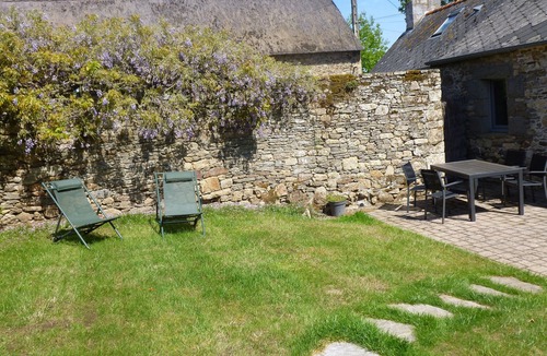 Saint-Jouan-des-Guerets House | Old Pressoir renovated into a cosy vacation home