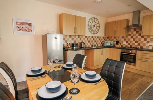 Llandrindod Wells Cottage | OLD QUAKER HOUSE in Llandrindod Wells