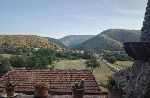 Montjoux House | Old rafter house, exposed stonework 2 bedrooms Sleeps up to 6 people