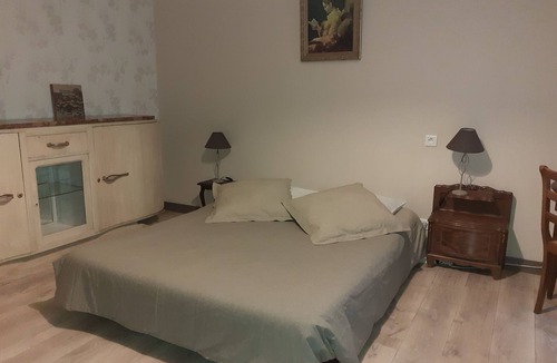 Landos Other | Old renovated typical farm