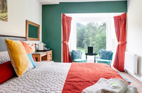 Cleedownton Hotel | Old Rose and Crown Hotel